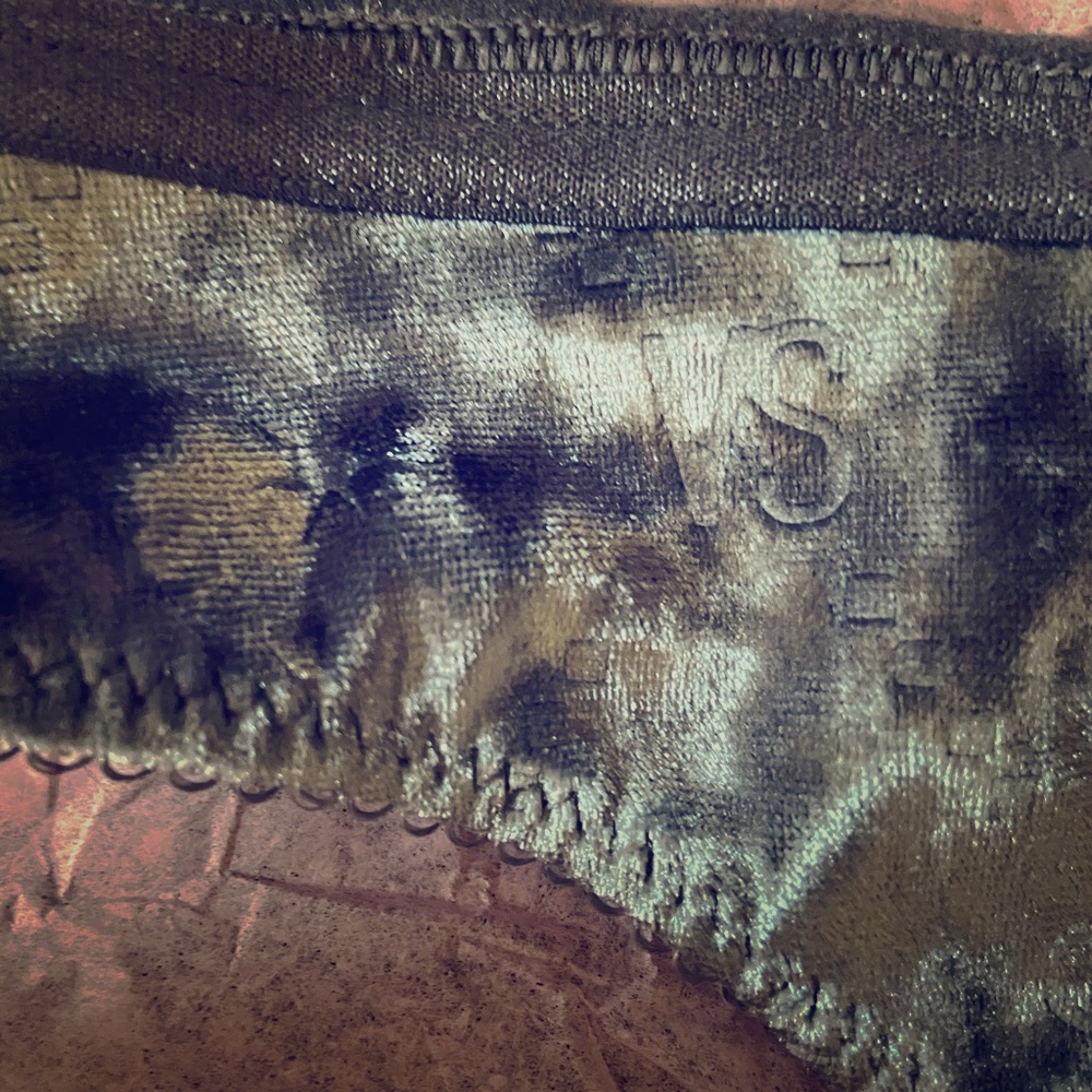 Victoria’s Secret cotton thong